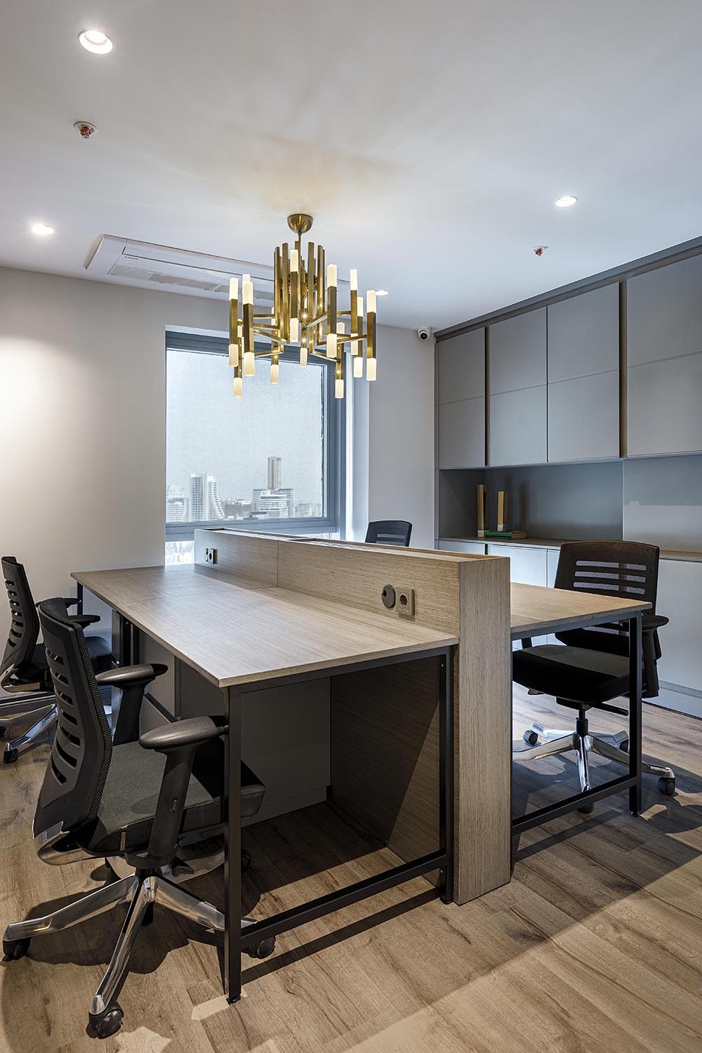 HM Office — 9